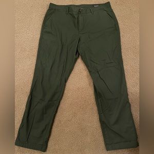 Bonobos original stretch chino athletic fit. Size 36x30